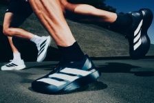 アディダス｜adidas 公式オンラインショップ