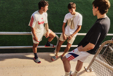 アディダス｜adidas 公式オンラインショップ